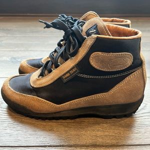 Vasque Skywalk 7534 Gore-Tex Leather Hiking Boots Woman’s Sz 6.5 narrow